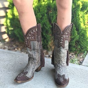 CORRAL A3127 distressed gray leathe snip toe cowgirl boots chocolate fringe sz 7